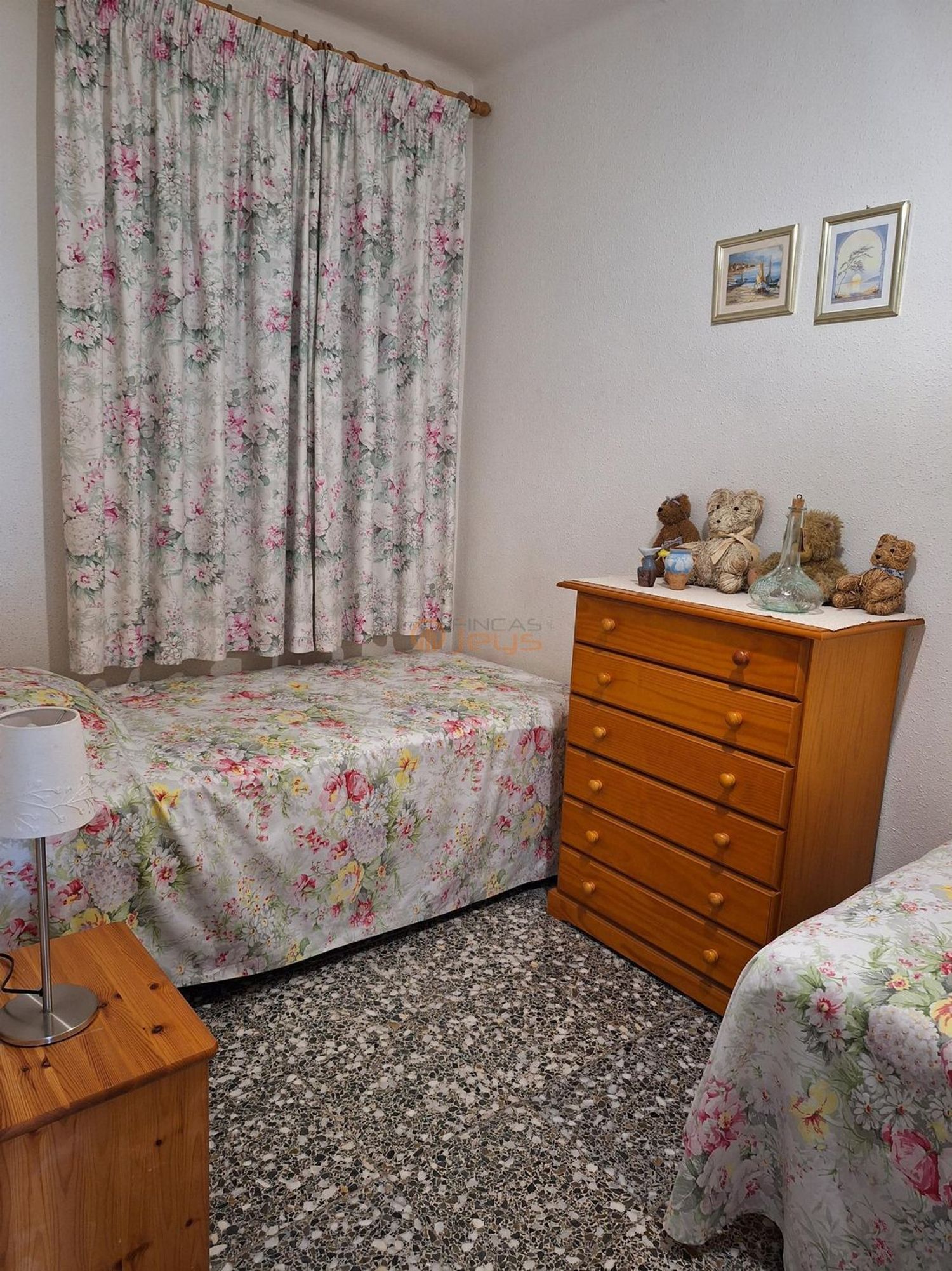 Apartamento à venda, em frente ao mar, em Sant Salvador, em El Vendrell.