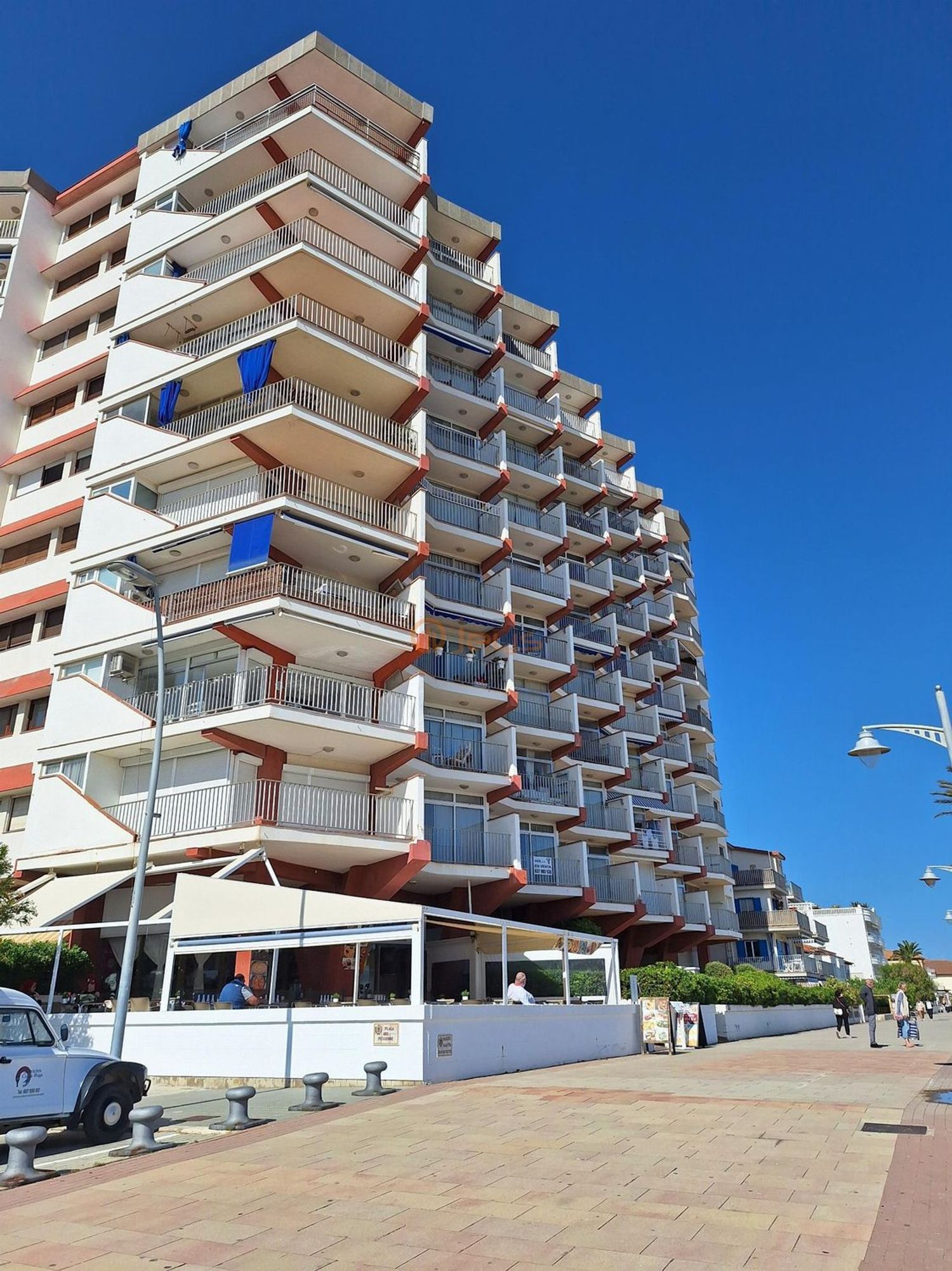 Apartment for sale, in first line of sea in Sant Salvador, in El Vendrell.