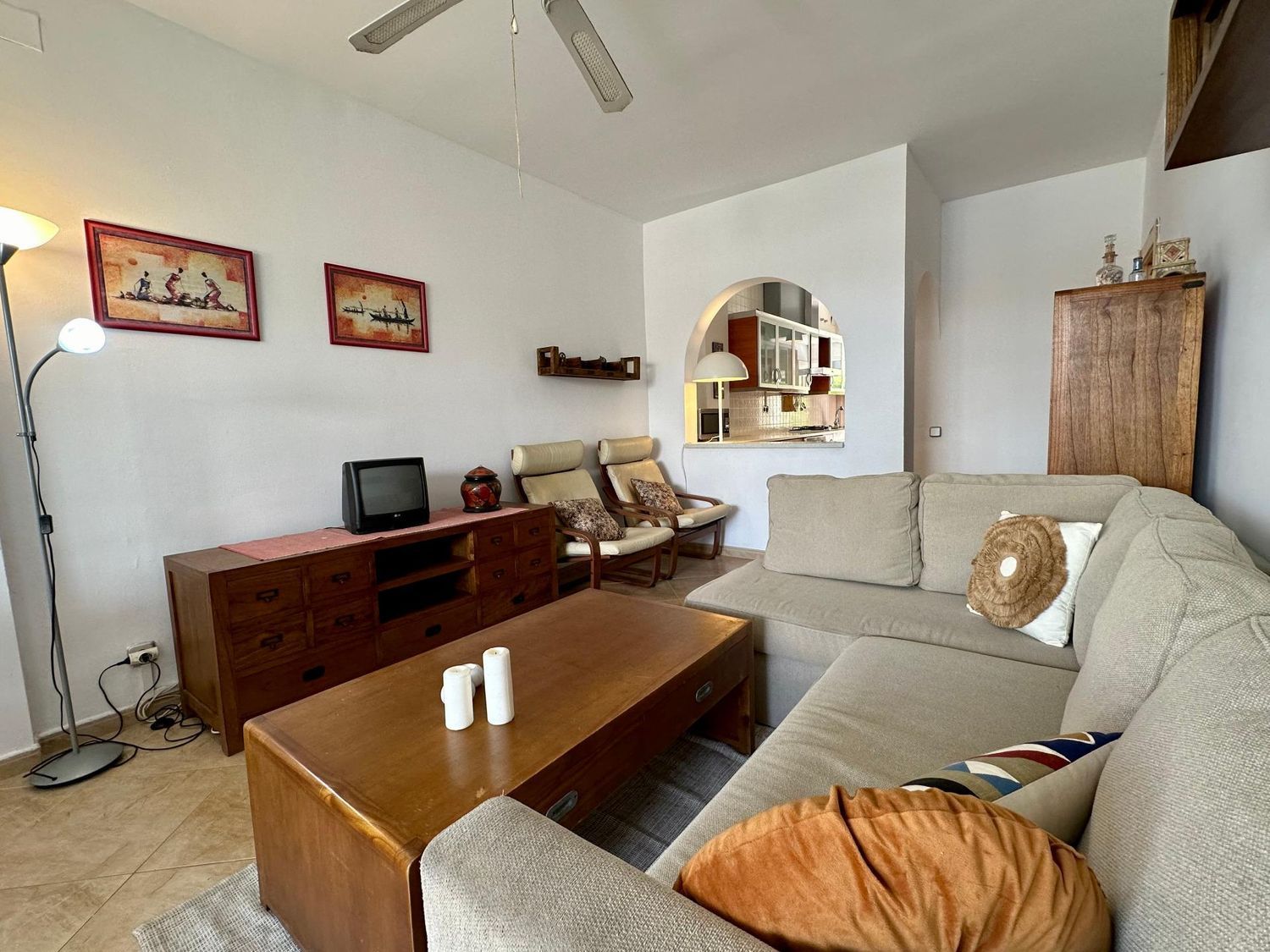 Apartment for sale, in first line of sea in Paseo Marítim de Masia Blanca, in El Vendrell.