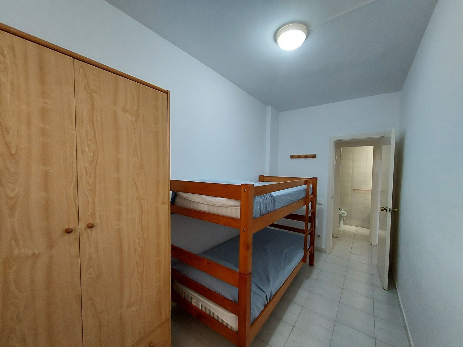 Apartamento à venda, em frente ao mar, no Paseo Marítim Masia Blanca, em El Vendrell.