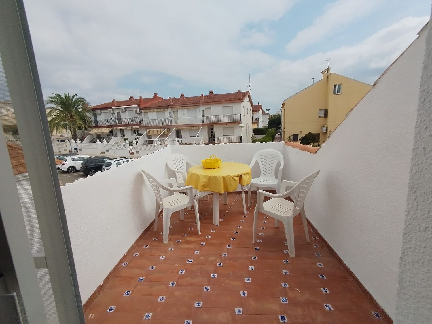 Terraced house for sale, in first line of sea in Aiguassera street, in Sant Carles de la Rápita.