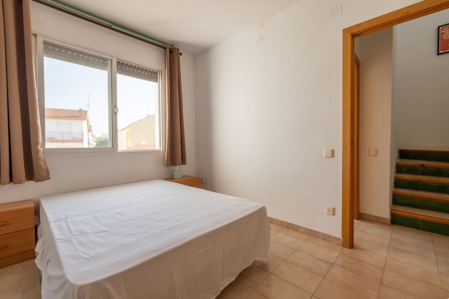 Chalet adosado en venta, en primera linea de mar en Calle Aiguassera, en Sant Carles de la Rápita.