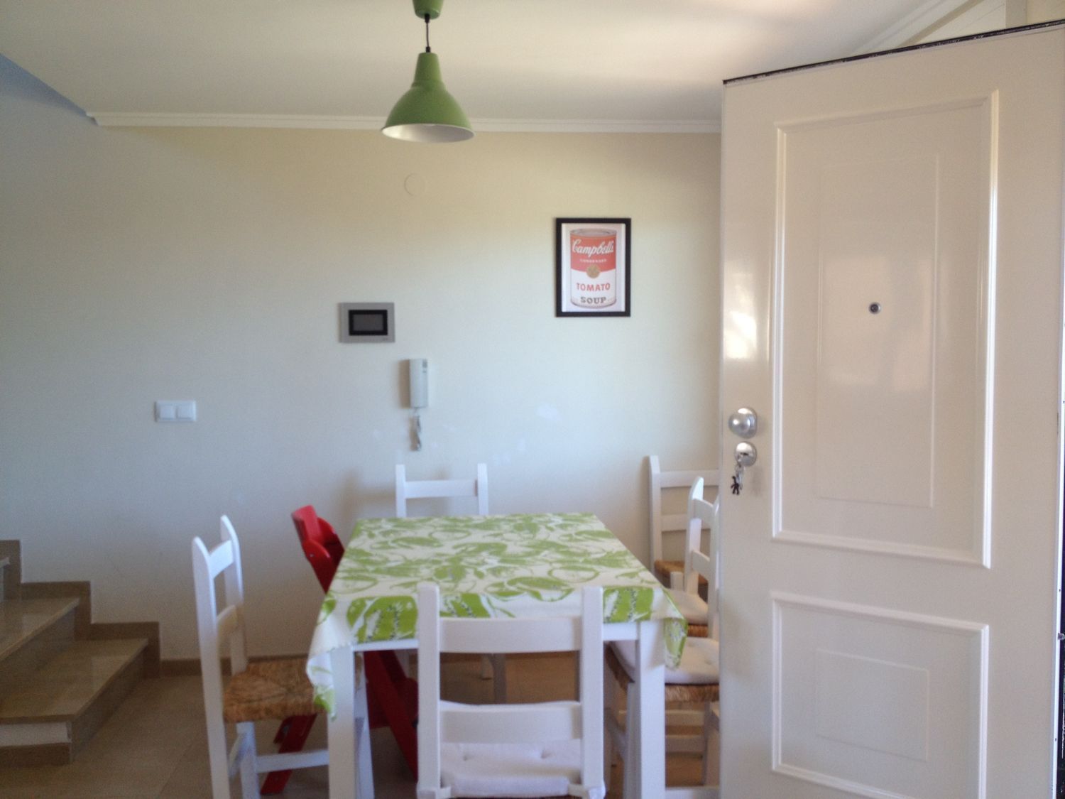 Semi-detached house for sale, in first line of sea in Burguera square, in Oliva.