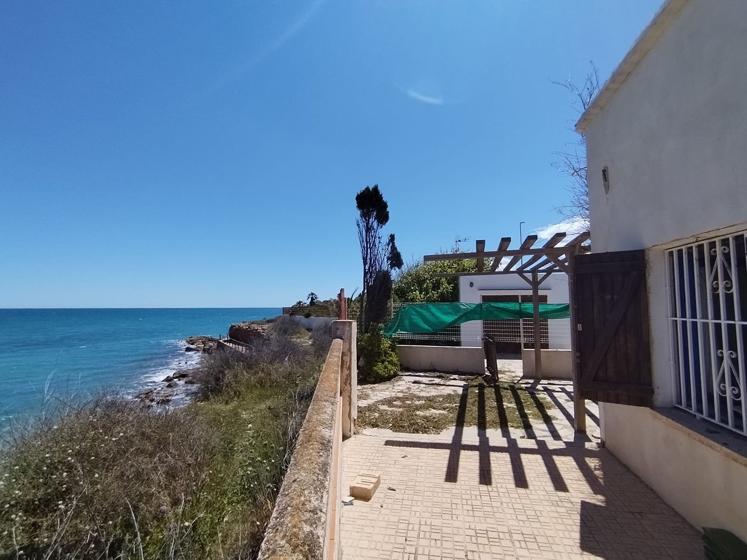 Casa para venda, em primeira linha de mar na Calle Costa Norte, em Vinarós.