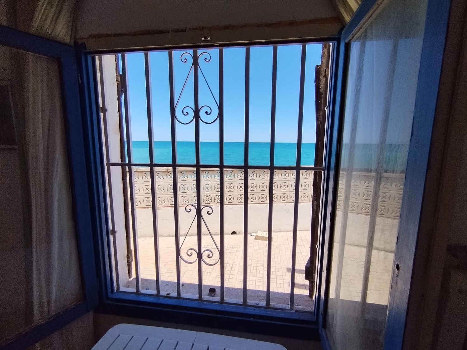 Casa para venda, em primeira linha de mar na Calle Costa Norte, em Vinarós.