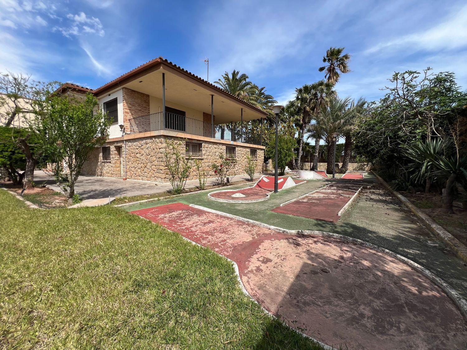 Casa à venda, em frente ao mar, na Avenida Ferrandis Salvador, em Castellón.