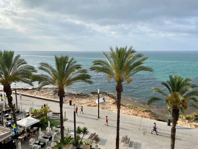 Pis en venda Torrevieja, Alicante. Ref: 3841. Addurno.com