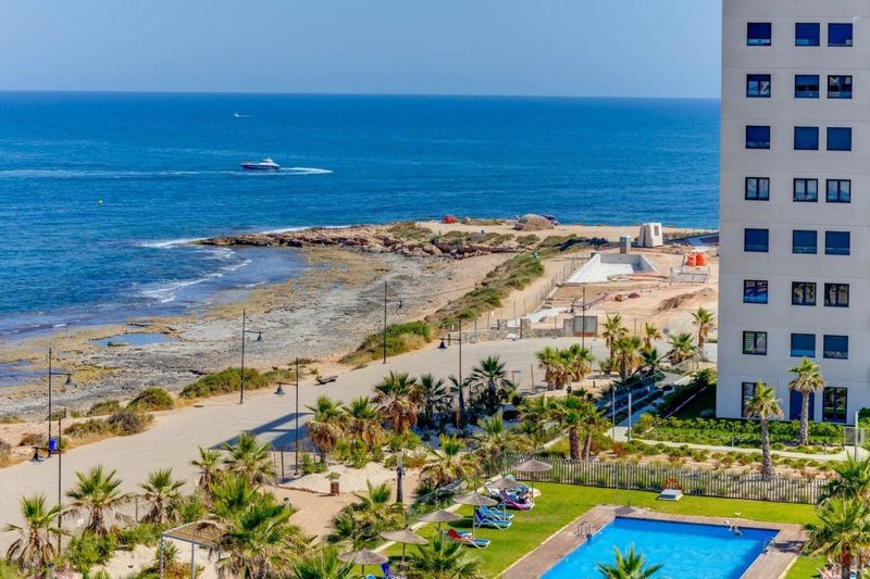 Pis en venda Torrevieja, Alicante. Ref: 3842. Addurno.com