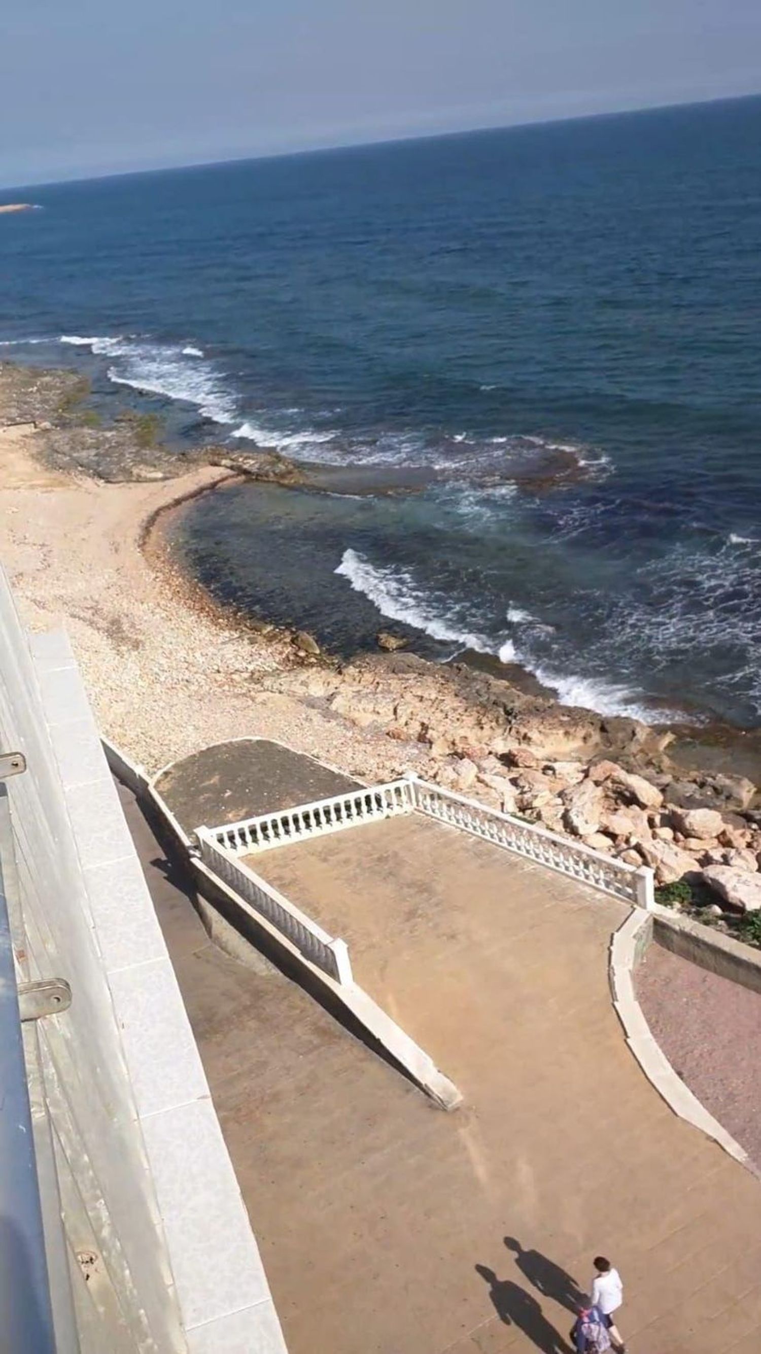 Piso en venta, en primera linea de mar en Playa del Cura, en torrevieja.