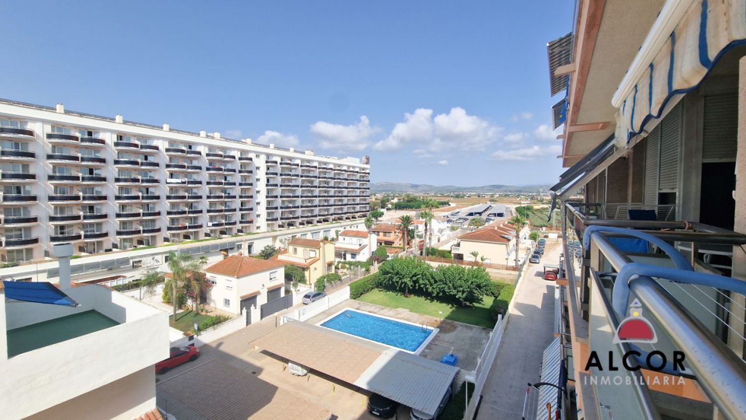 Apartment for sale, in first line of sea in Avendida del papa Luna, in Peñiscola.