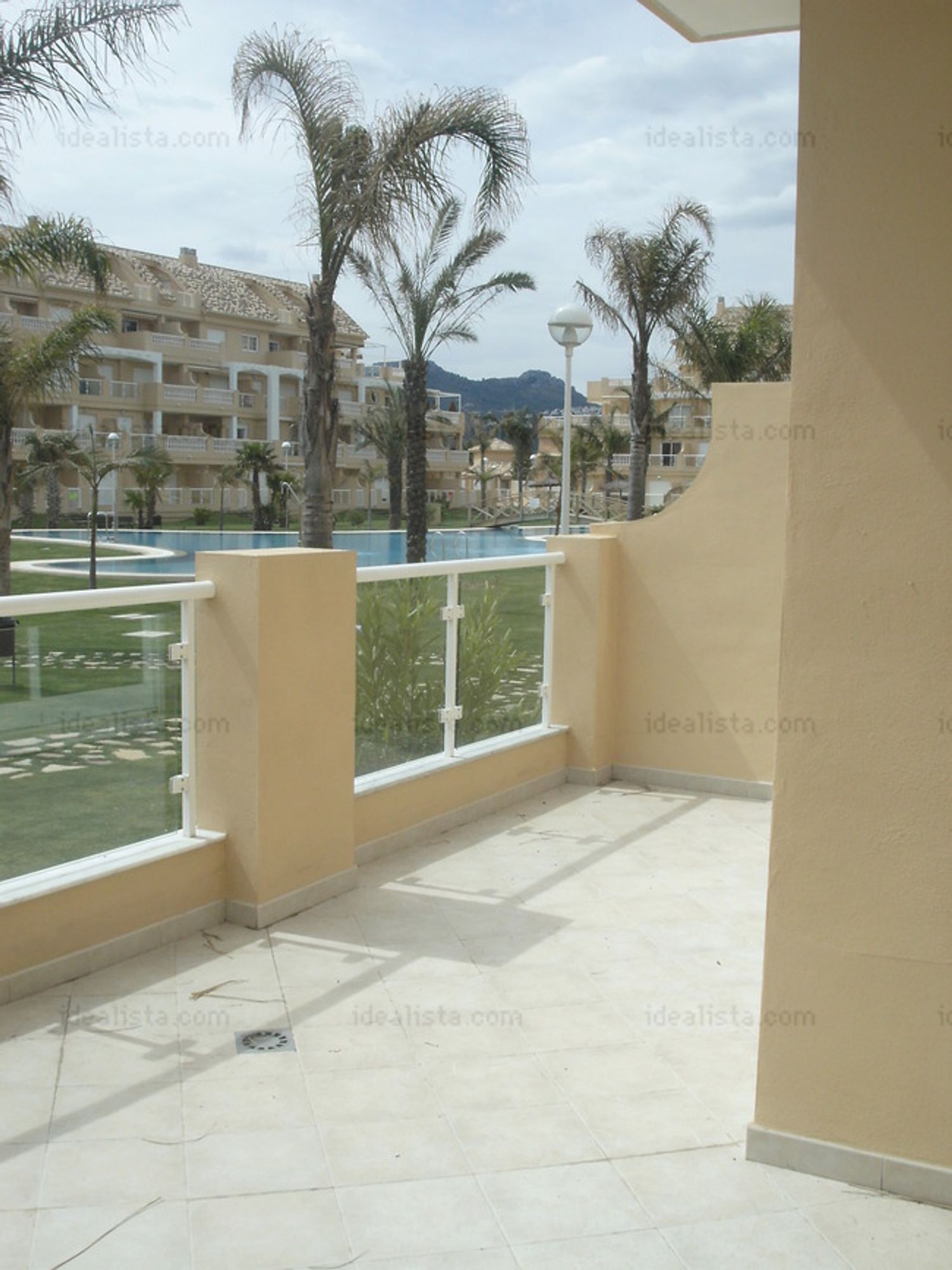 Apartment for sale, in first line of sea in Carretera Marinas, in Denia