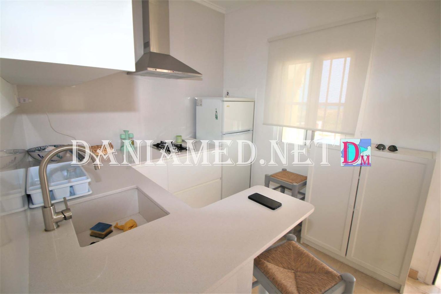 Semi-detached house for sale, in first sea line, in the neighborhood of Devesses, in Denia.