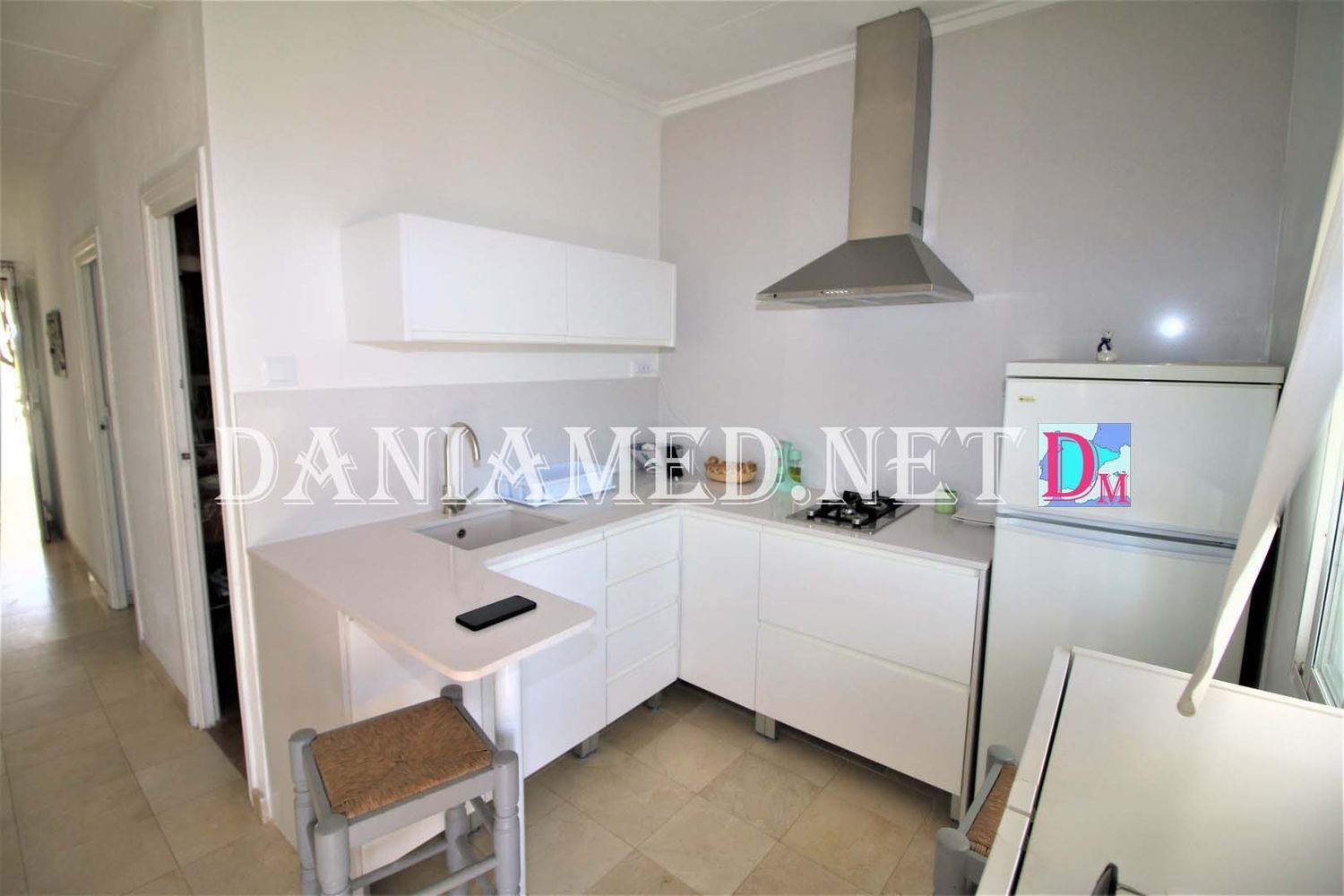 Semi-detached house for sale, in first sea line, in the neighborhood of Devesses, in Denia.