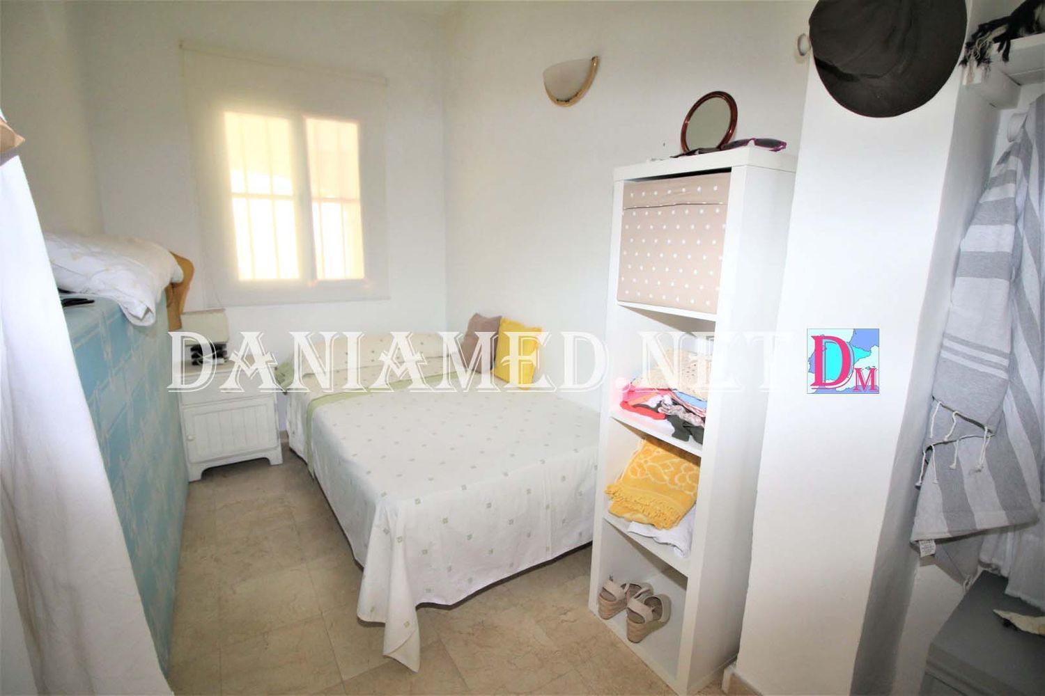 Semi-detached house for sale, in first sea line, in the neighborhood of Devesses, in Denia.