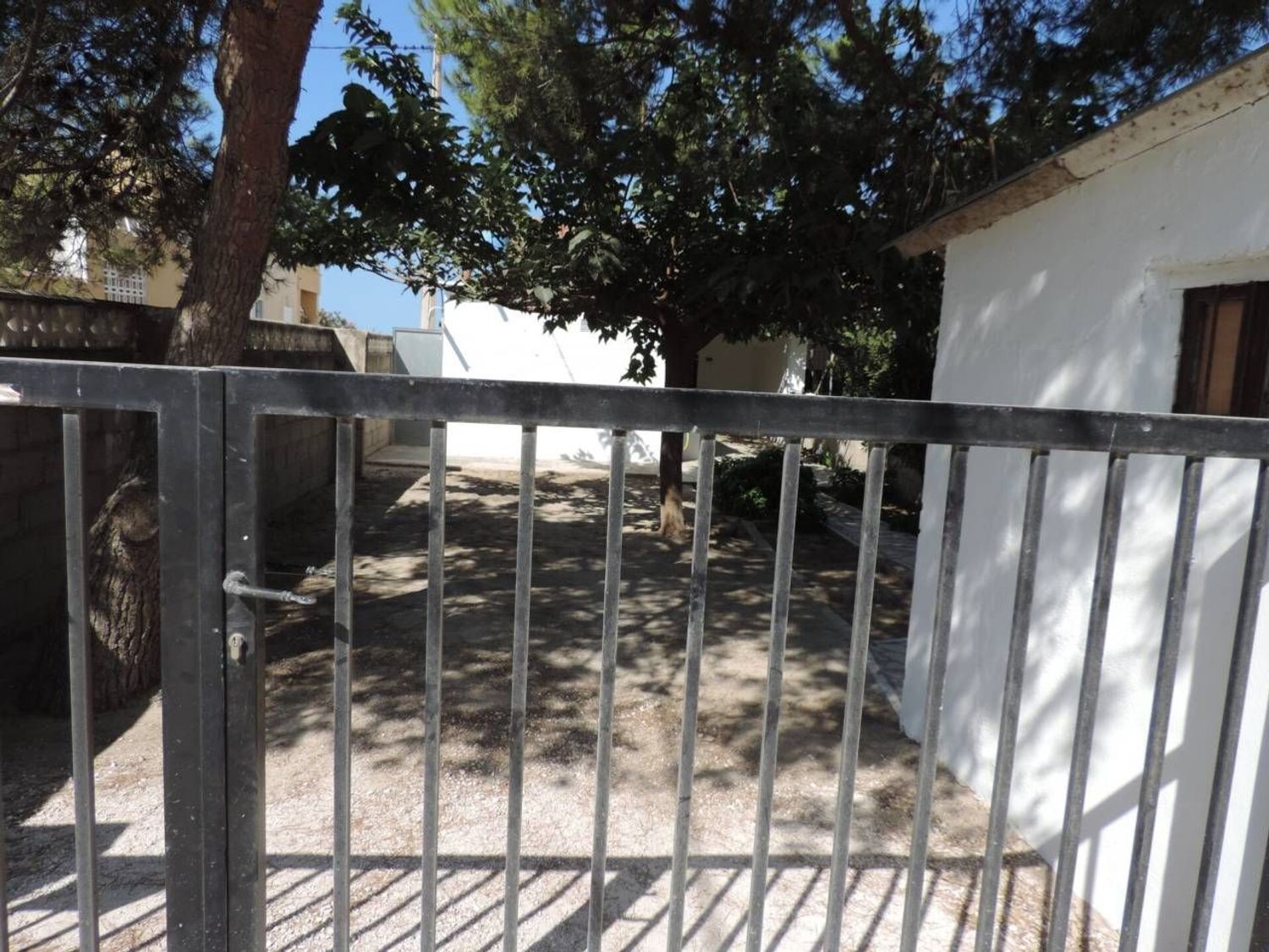 Casa en venta, en primera linea de mar en devesses- monte pego, en Denia