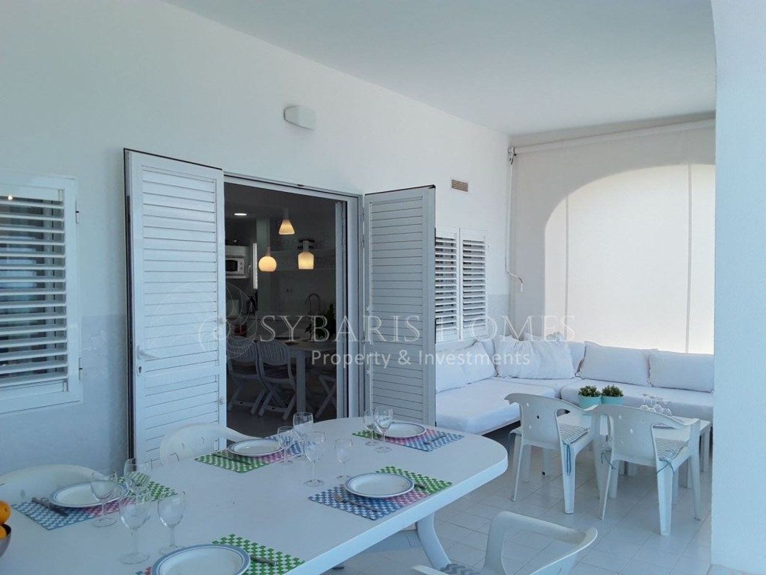 Chalet Adosado en venta, en primera linea de mar en calle Riu Torres, en Denia