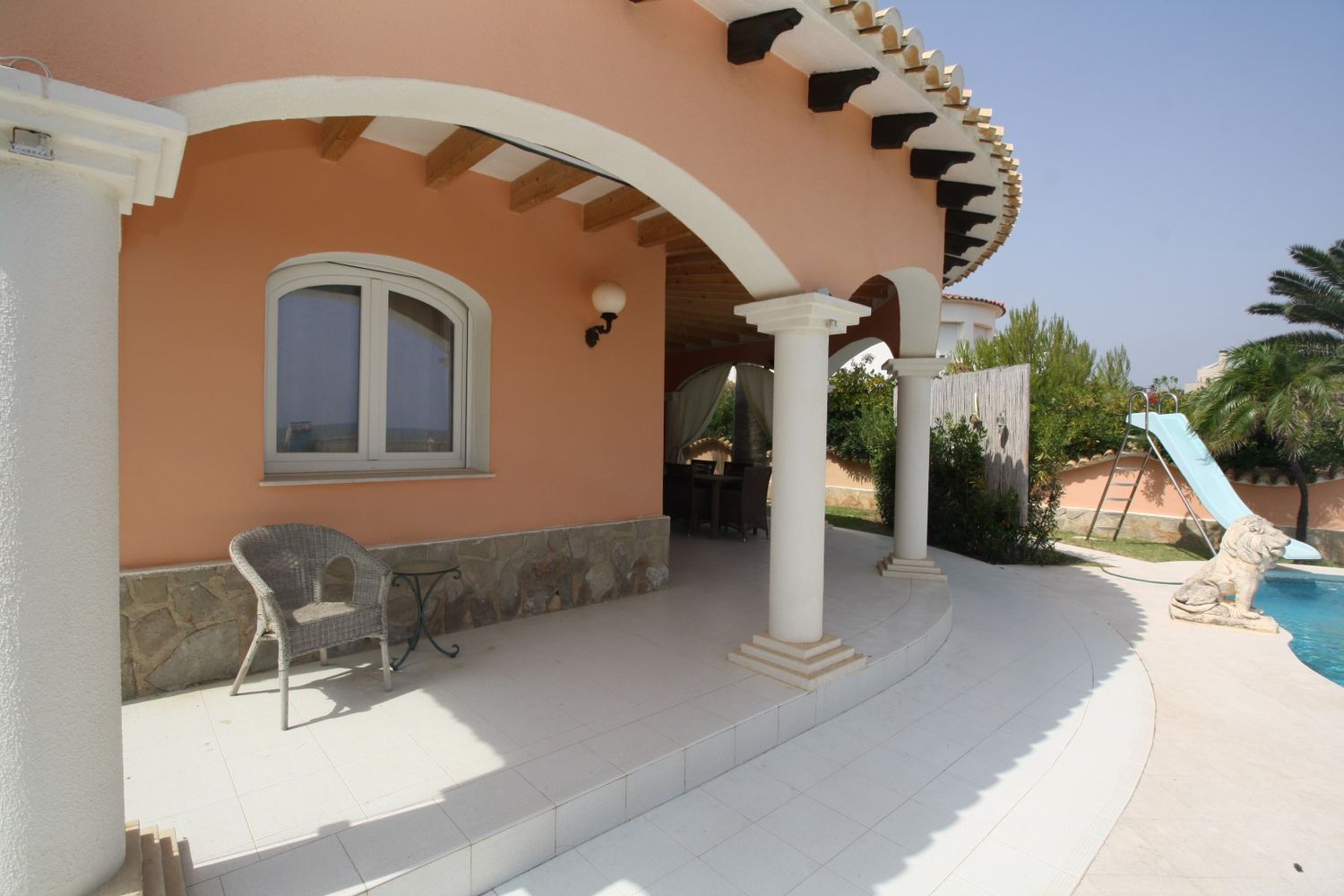 Casa o Villa on sale in Dénia