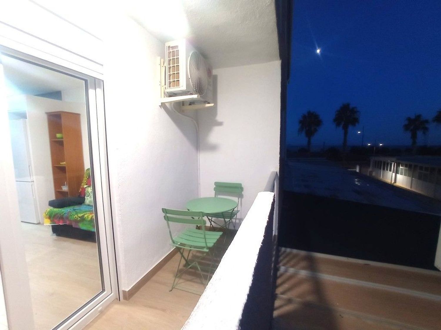 Apartment for sale, in first line of sea in Avenida del Papa Luna, in Peñiscola.