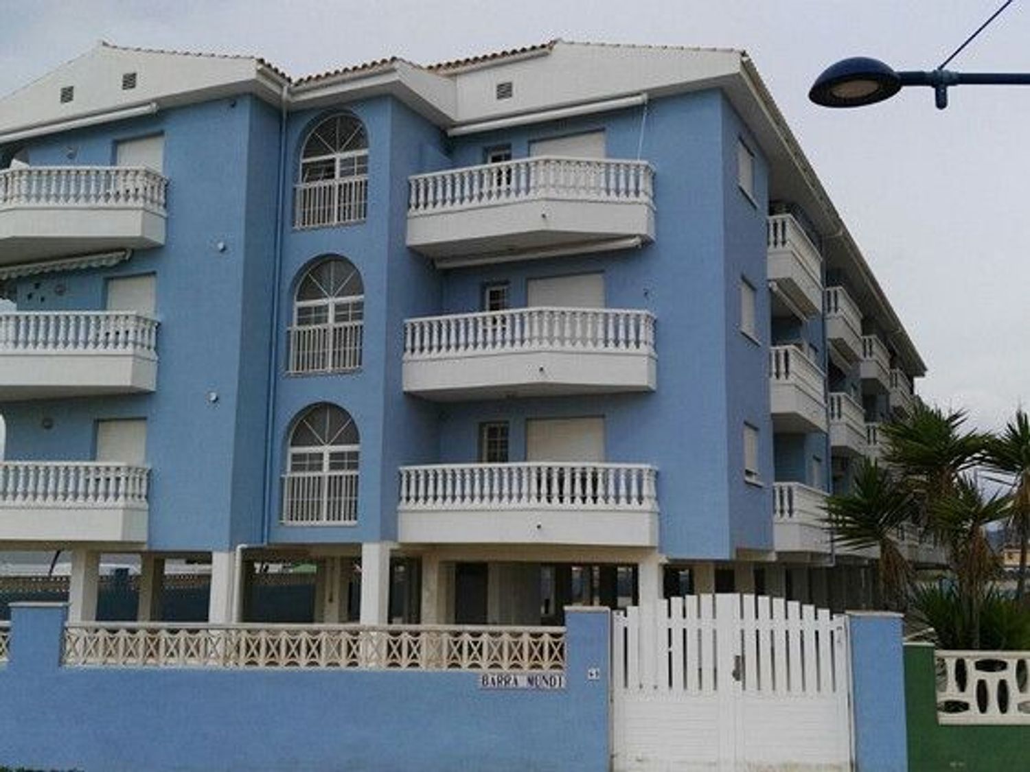 Apartamento à venda, em frente ao mar, na Avenida del Papa Luna, em Peñiscola.