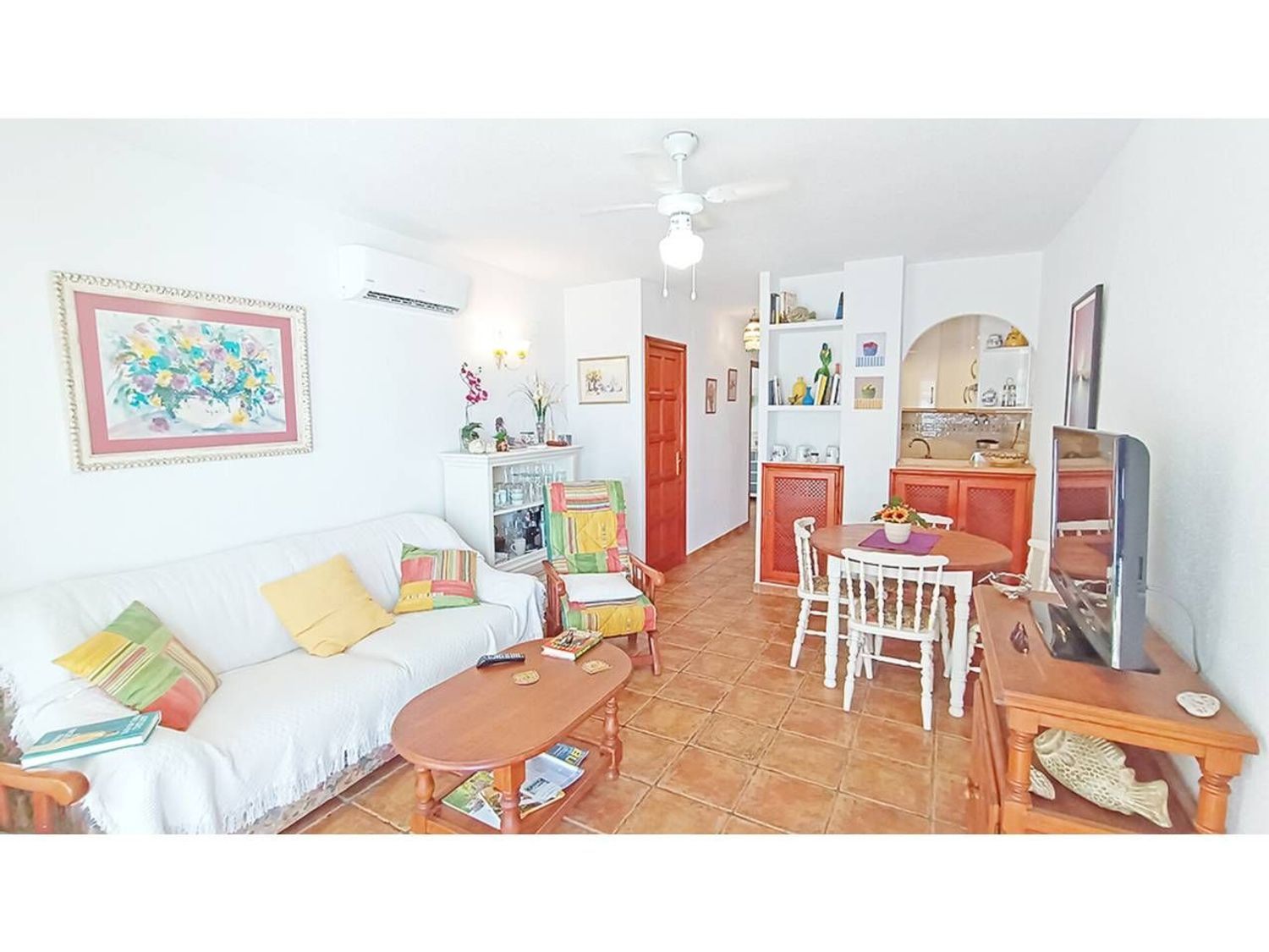 Apartamento à venda, em frente ao mar, na Avenida del Papa Luna, em Peñiscola.