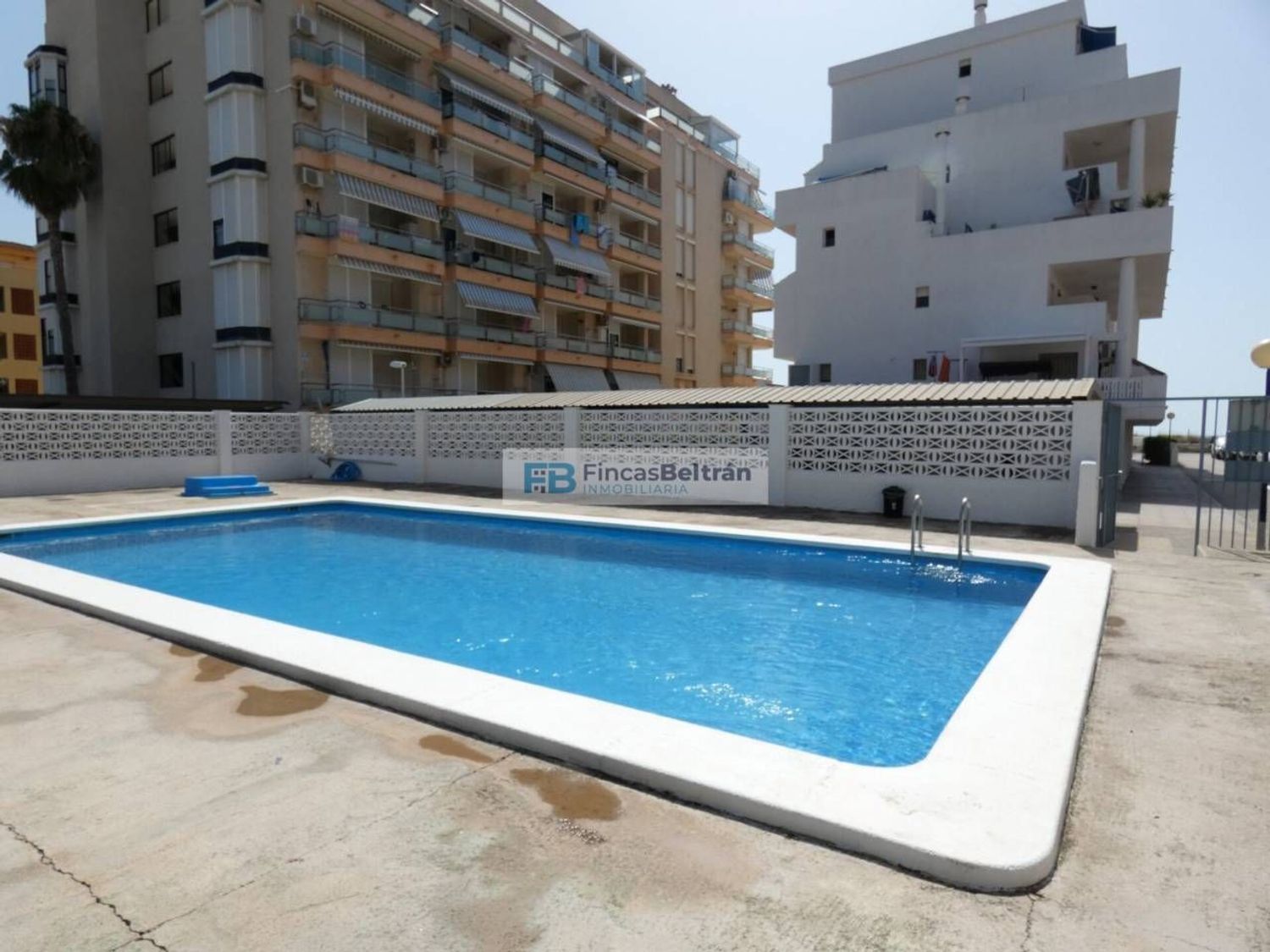 Apartment for sale, in first line of sea in Avenida del Papa Luna, in Peñiscola.