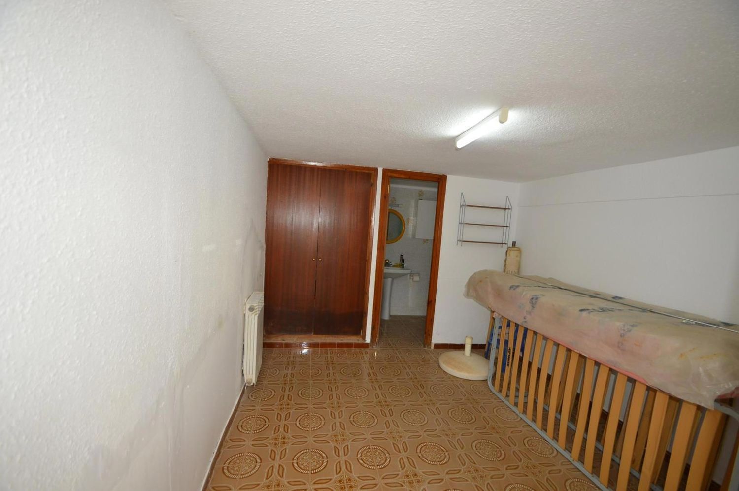 Terraced house for sale, in first line of sea Avenida del papa luna, in Peñiscola.