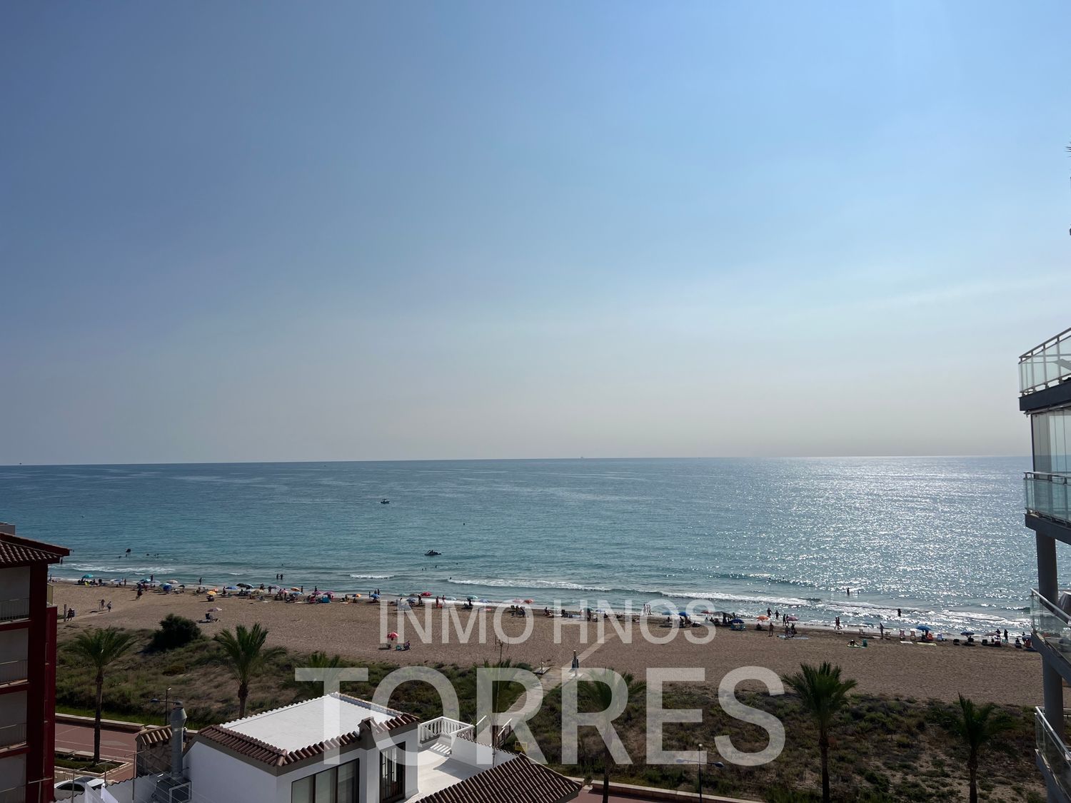 Apartment for sale, in first line of sea in Avenida del Papa Luna, in Peñiscola.