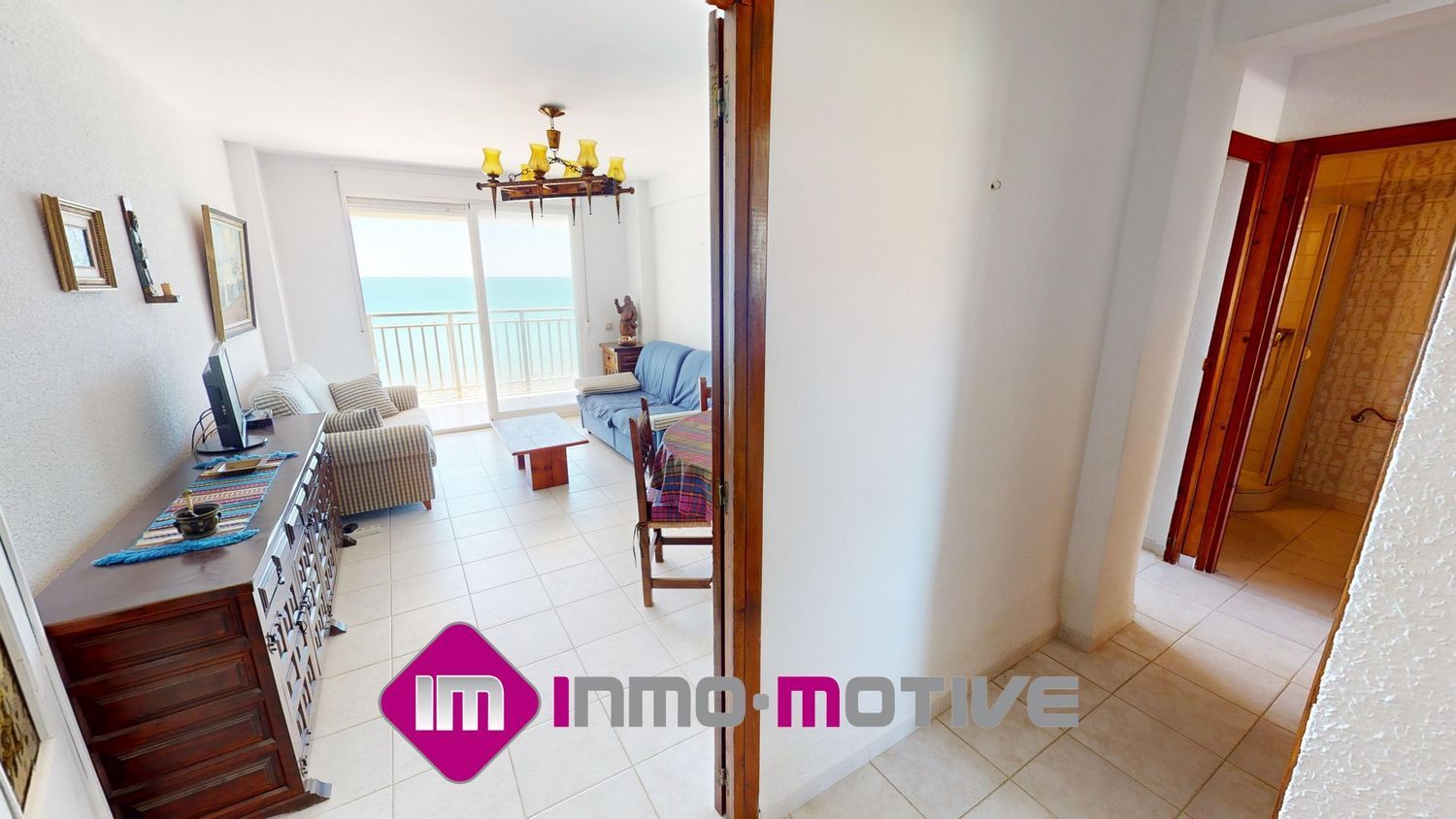 Apartment for sale, in first line of sea in Avenida del papa Luna, in Peñiscola.