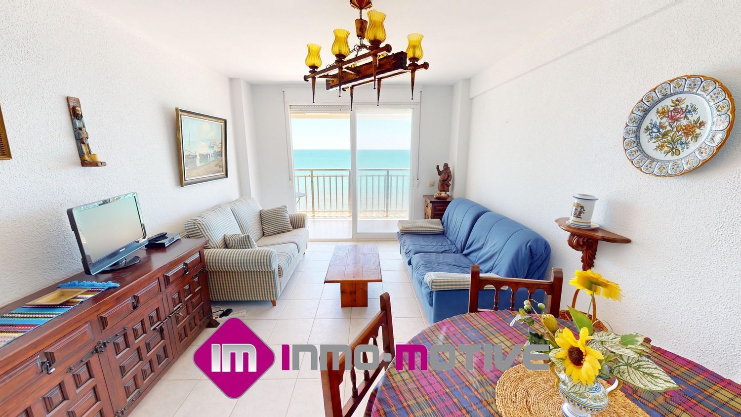 Apartment for sale, in first line of sea in Avenida del papa Luna, in Peñiscola.