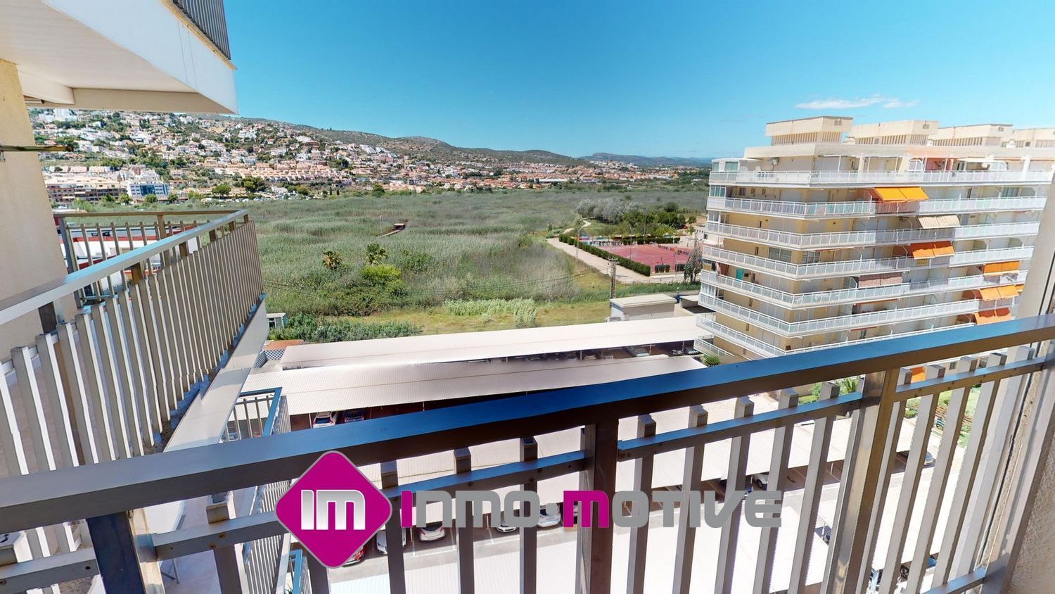 Apartment for sale, in first line of sea in Avenida del papa Luna, in Peñiscola.