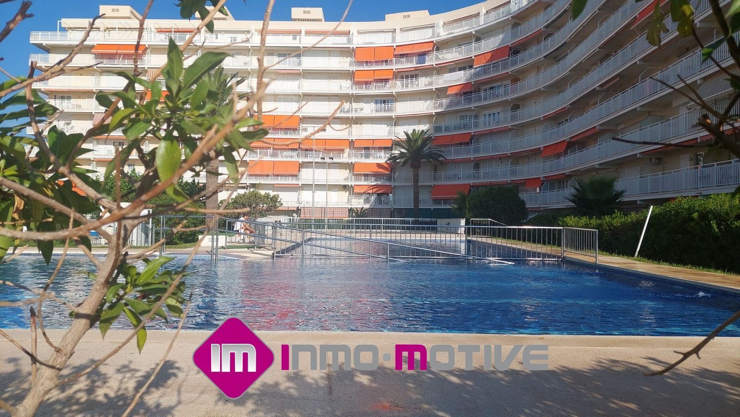 Apartment for sale, in first line of sea in Avenida del papa Luna, in Peñiscola.