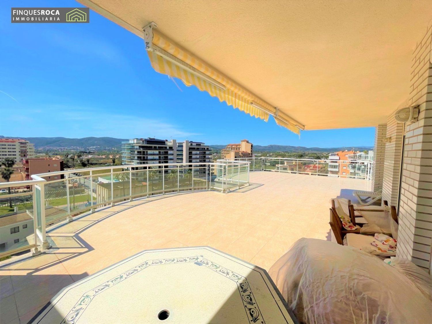 Penthouse for sale, in first line of sea in Distrito la Volta, in Peñiscola.