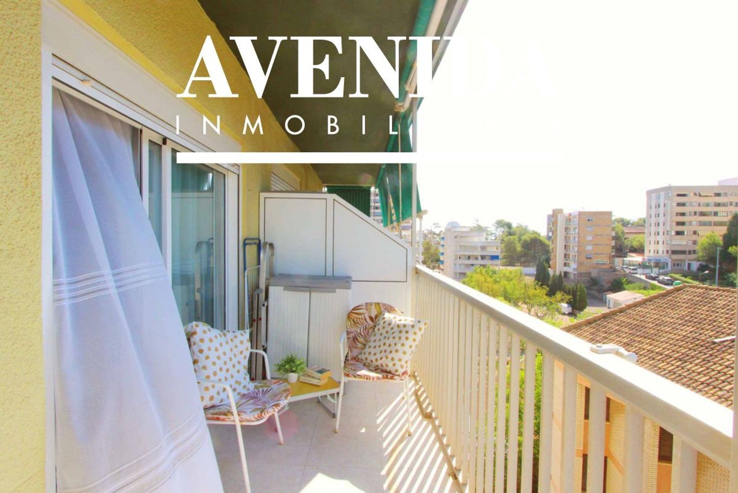 Apartment for sale, in first line of sea in Calle Antonio Bosque, in Oropesa de Mar.