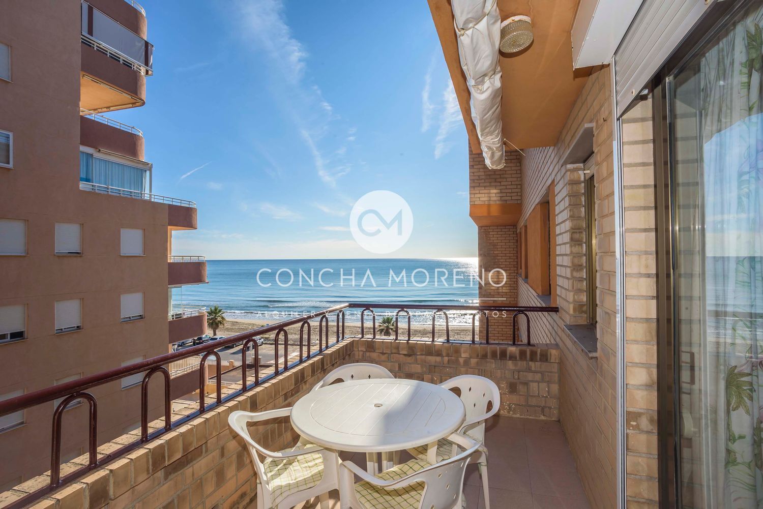 Piso en venta, en primera linea de mar en Paseo del Mediterrani, en Oropesa del mar.