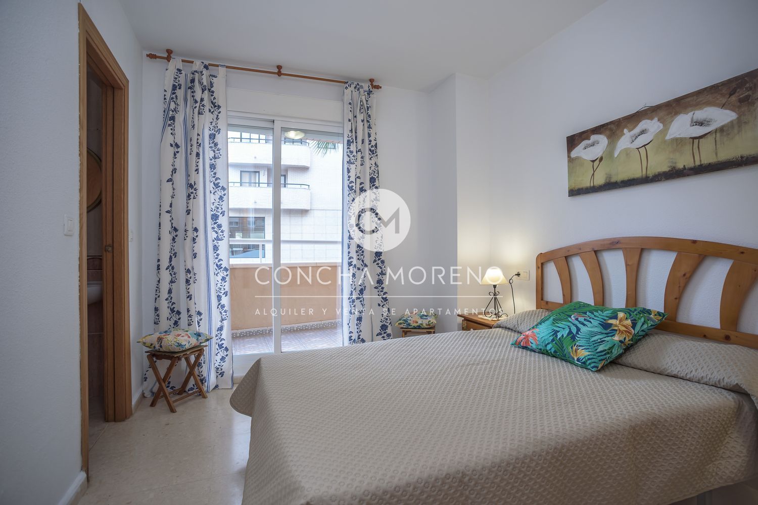 Apartamento para venda, em primeira linha de mar em Amplaries, em Oropesa del mar.