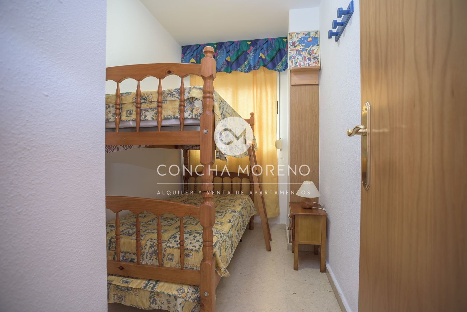 Apartamento para venda, em primeira linha de mar em Amplaries, em Oropesa del mar.