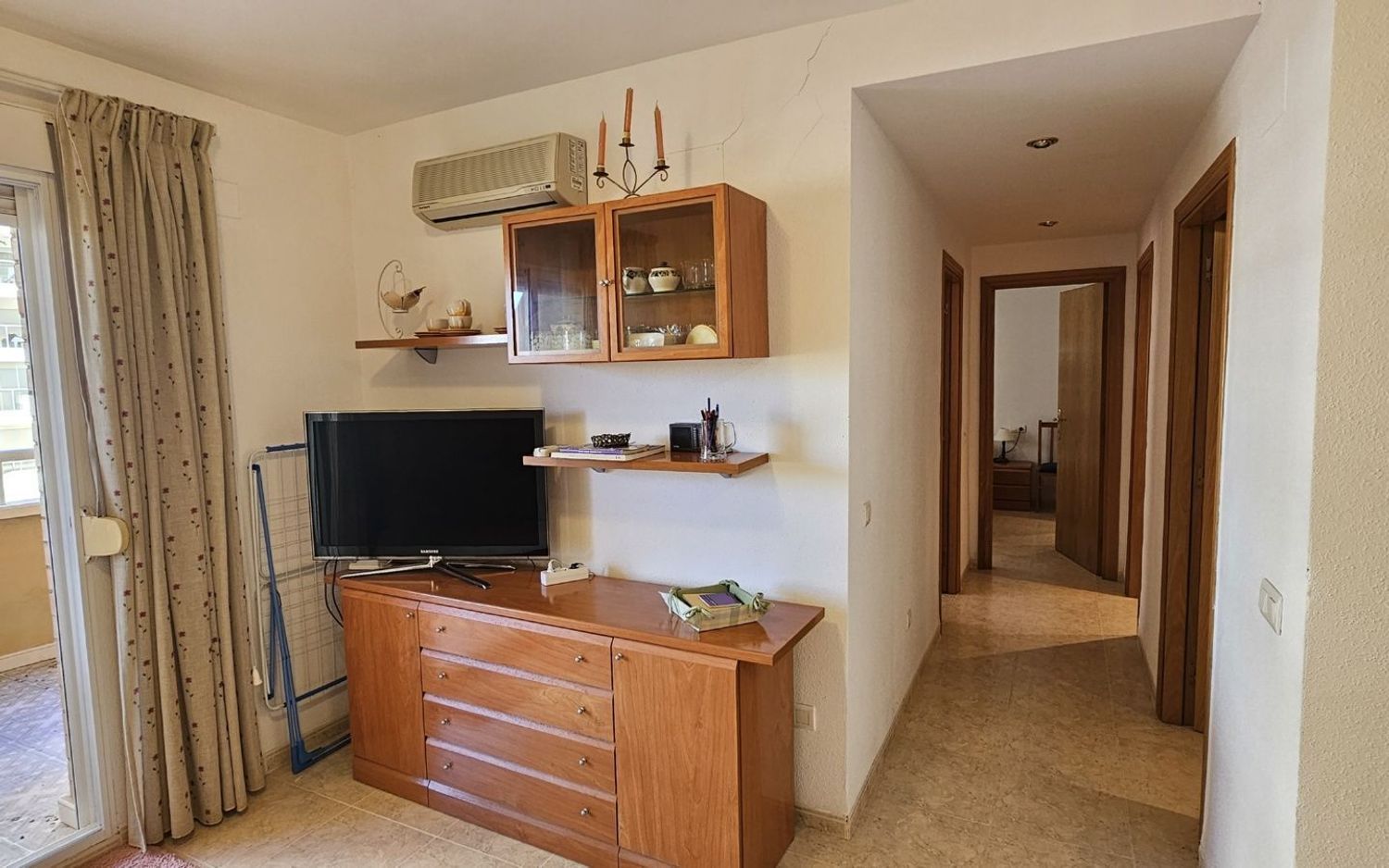 Apartment for sale, in first line of sea in Amplaries Street, in Oropesa del Mar.