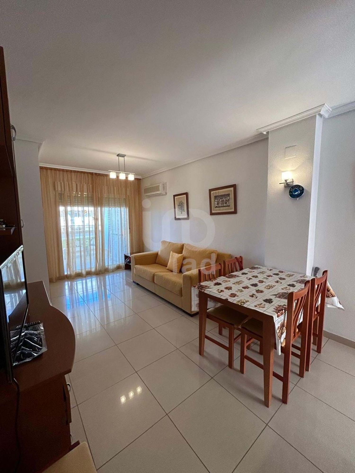 Apartamento à venda, em primeira linha de mar no Barrio Vista Mar, em Oropesa del mar.