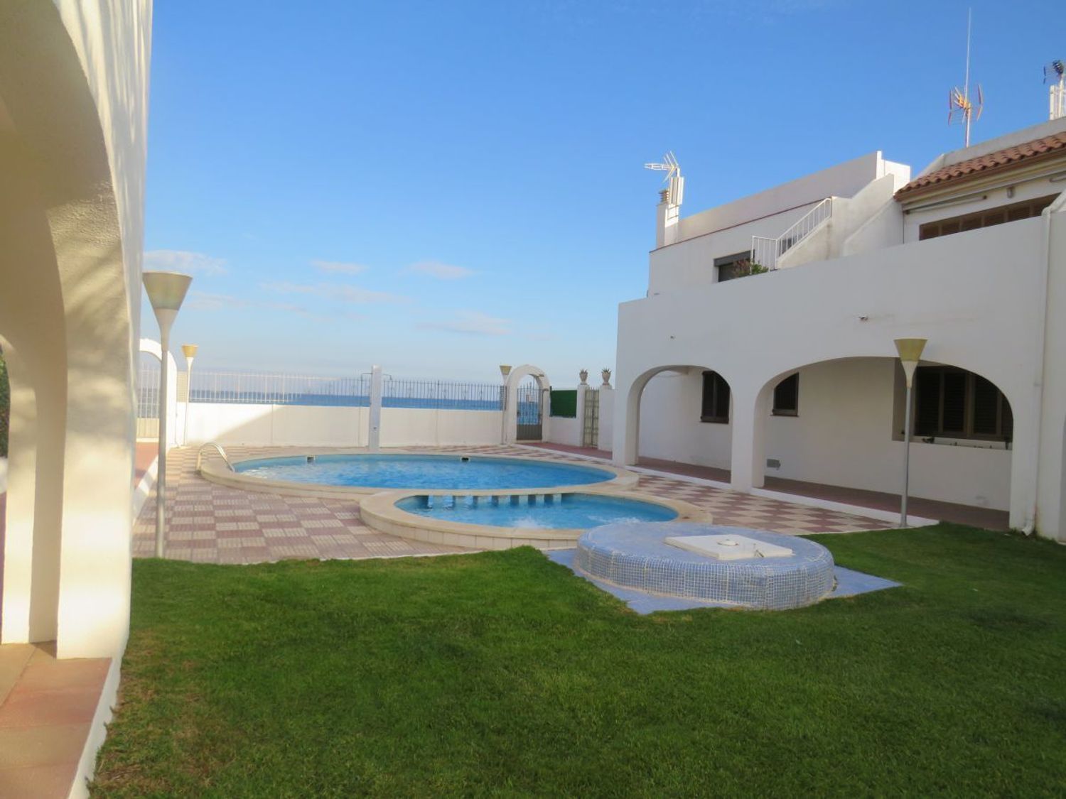 Apartment for sale, in first line of sea in Costa Iberia street, in Mont-Roig del Camp.