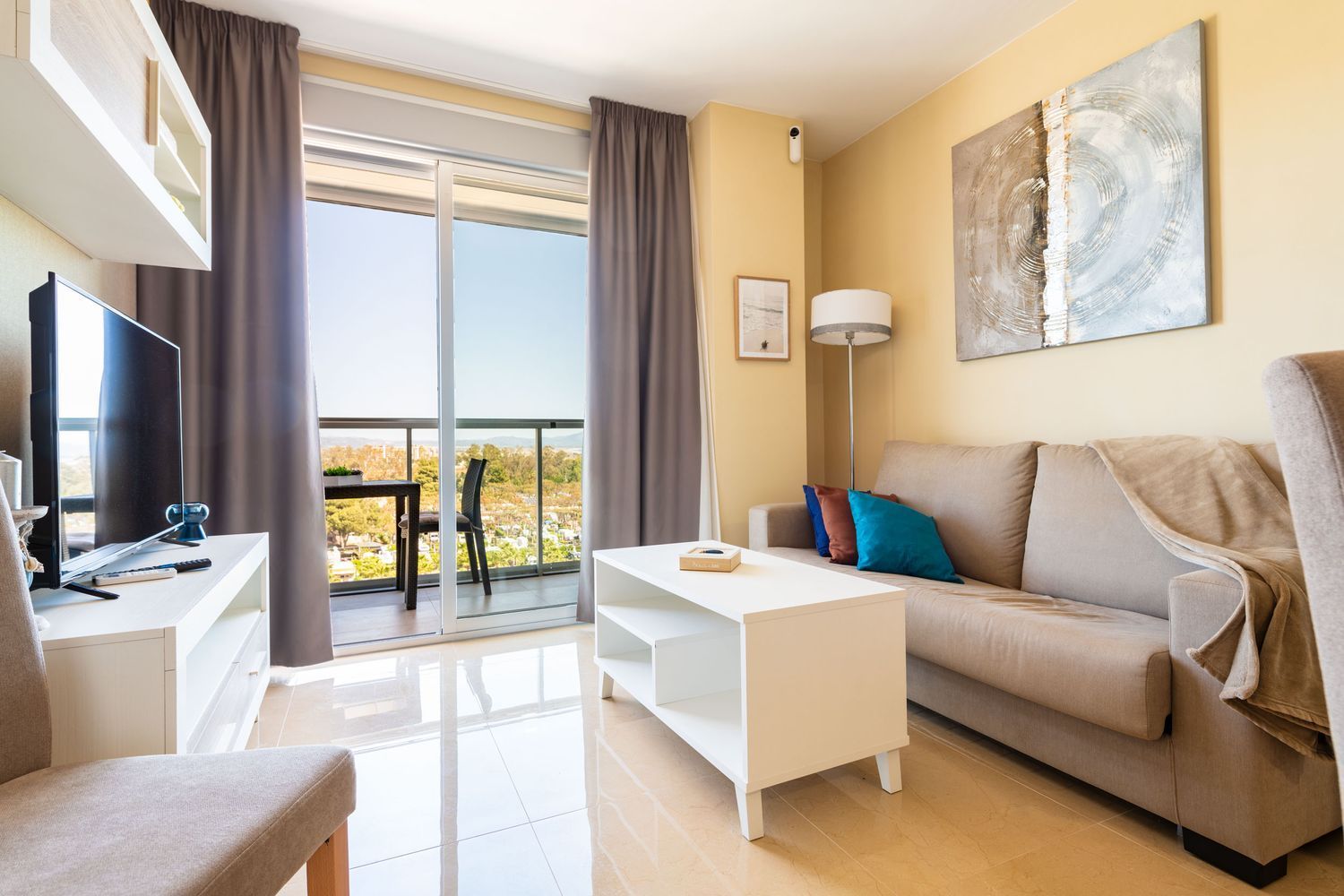 Apartment for sale, in first line of sea in Calle Ausiàs MArch, in Oropesa del mar.