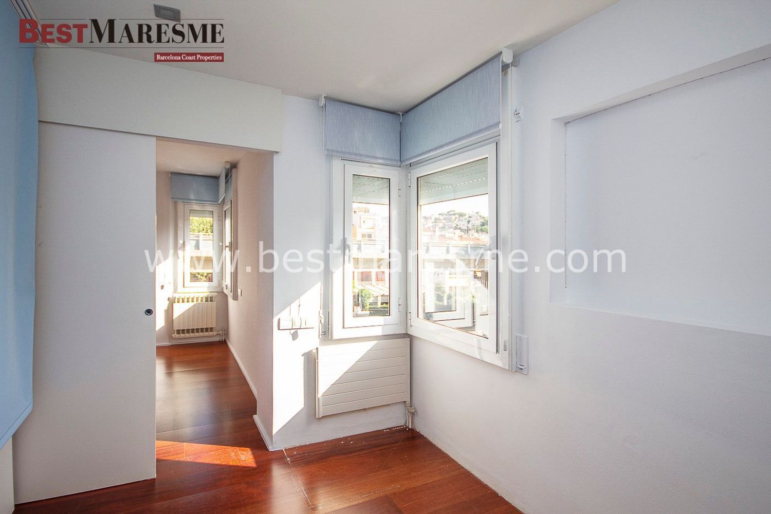 Piso en venta, en primera linea de mar en Passeig dels Anglesos, en Caldes d'Estrac,