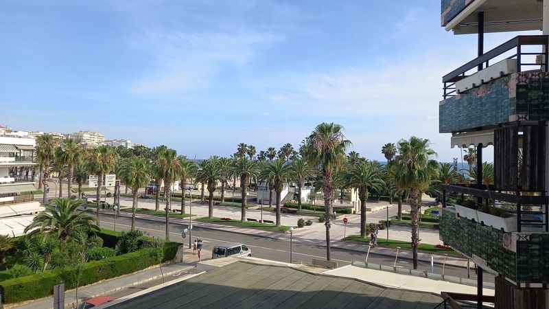 Pis en venda Salou, Tarragona. Ref: 4200. Addurno.com