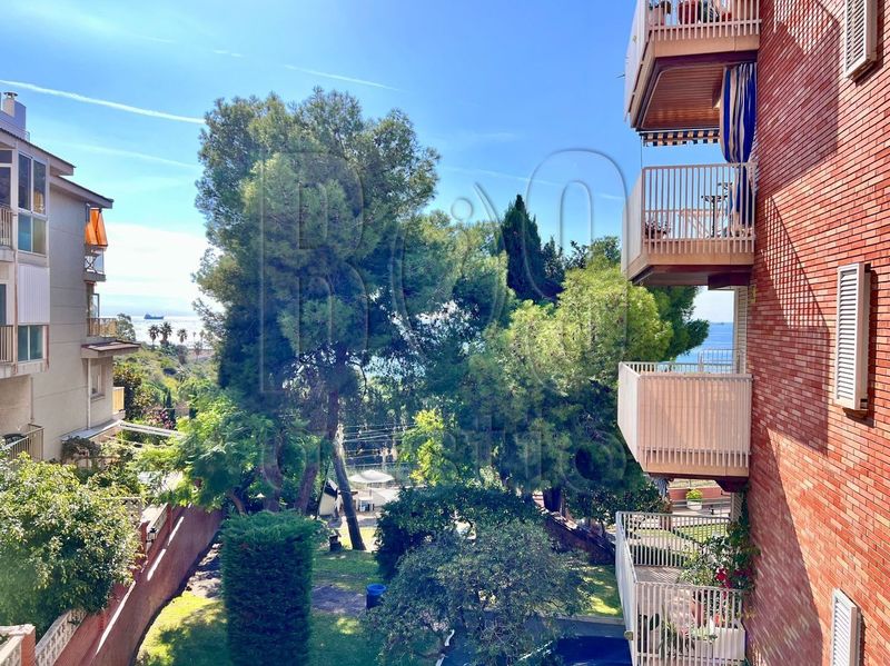 Pis en venda Tarragona. Ref: 4332. Addurno.com