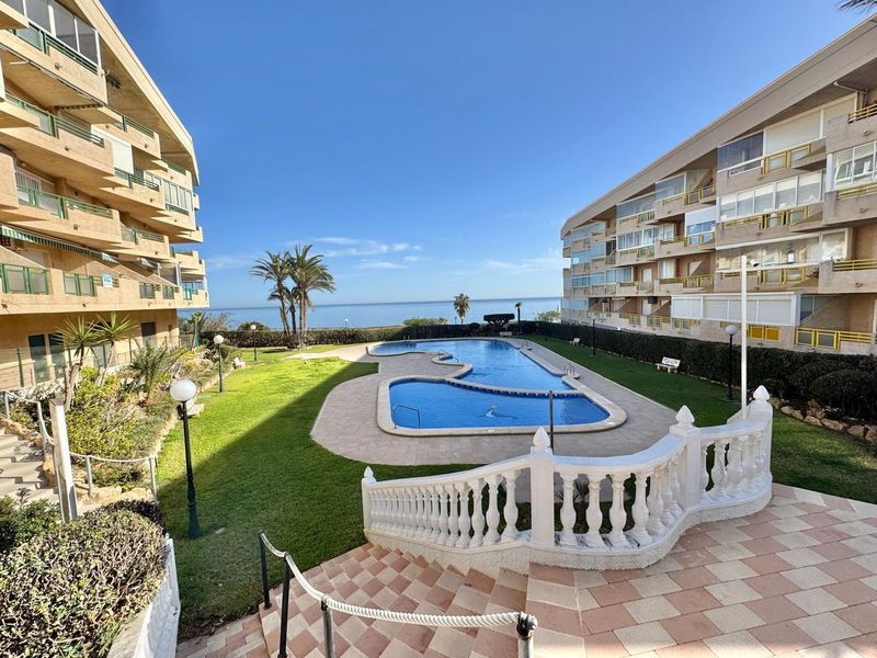 Pis en venda Pilar De La Horadada, Alicante. Ref: 4496. Addurno.com