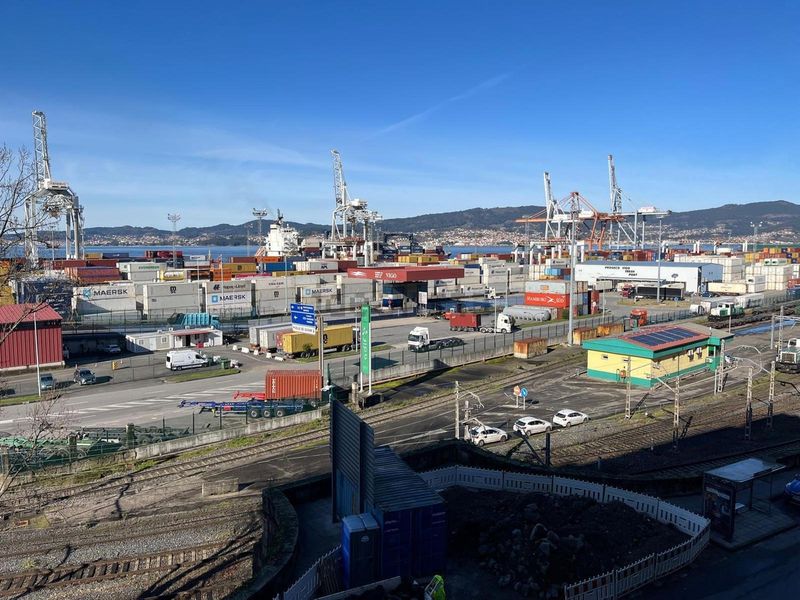 Pis en venda Vigo, Pontevedra. Ref: 4898. Addurno.com