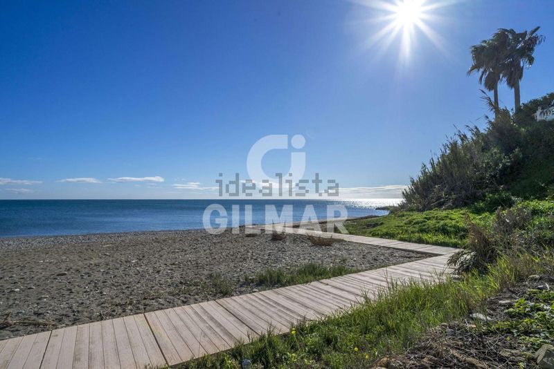 Adossat en venda Estepona, Málaga. Ref: 4899. Addurno.com