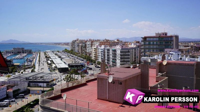 Pis en venda Santa Pola, Alicante. Ref: 4936. Addurno.com