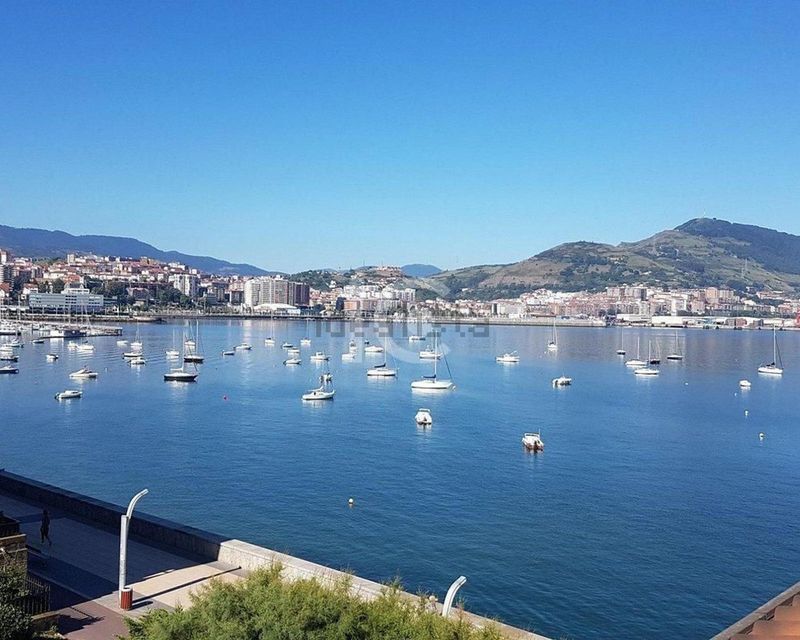 Xalet Independent en venda Getxo, Vizcaya. Ref: 4990. Addurno.com