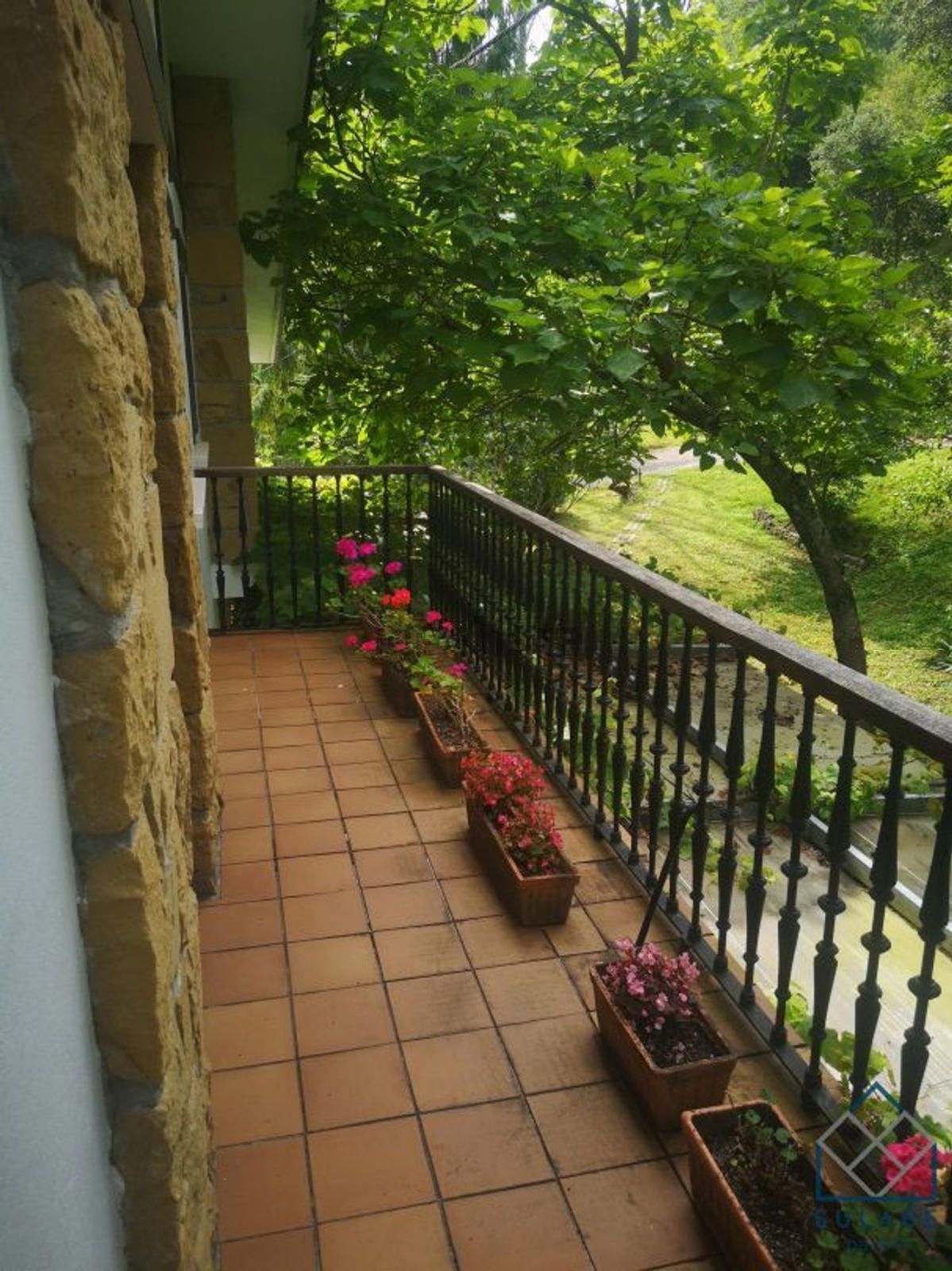 Frontline villa in Playa