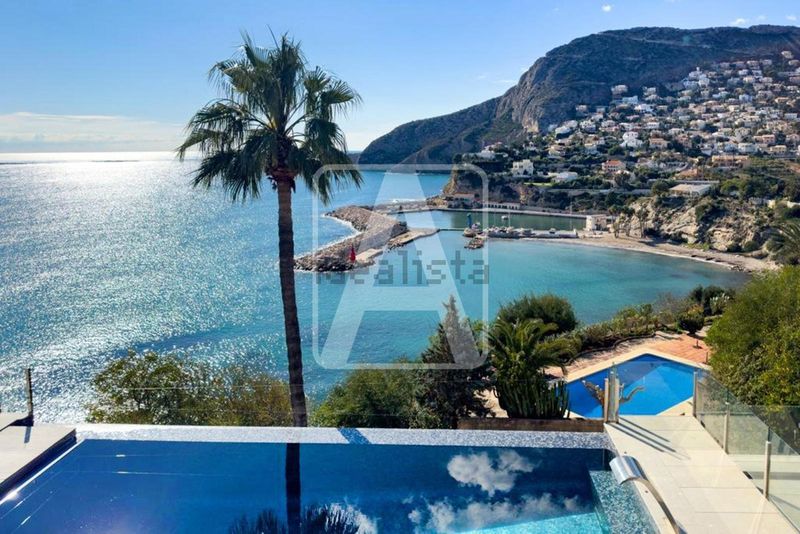 Cases en venda Calp/Calpe, Alicante. Ref: 5051. Addurno.com
